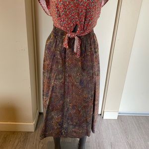 Vintage large tie dye cotton midi skirt…..